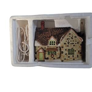 Vintage Christmas Village English Stone Cottage – Wreath & Snow Accents